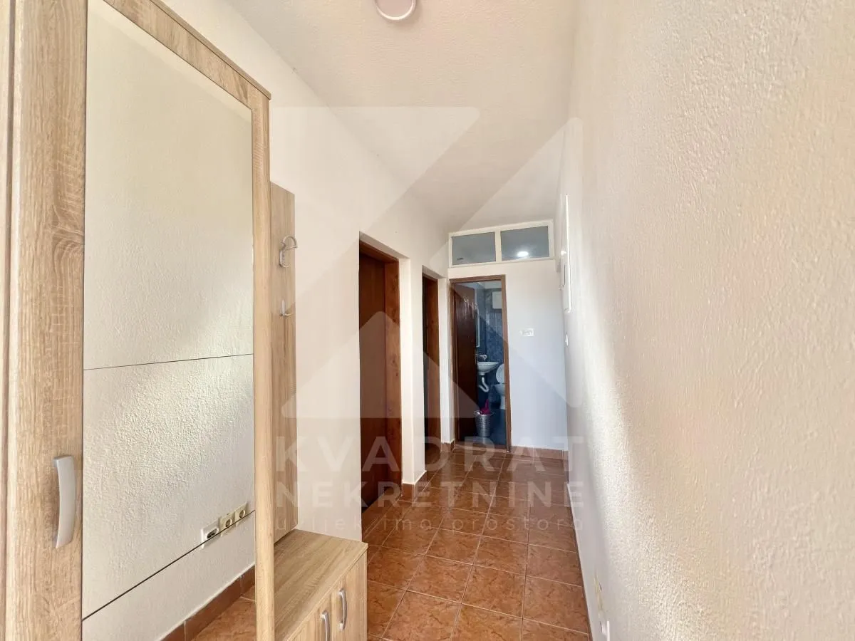 Izdavanje, dvosoban stan, 95m², Donja Gorica, Podgorica