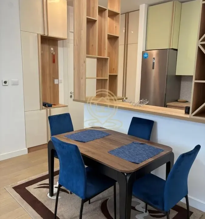 Izdavanje, trosoban stan, 50m², Zvezdara Sve Podlokacije, Beograd