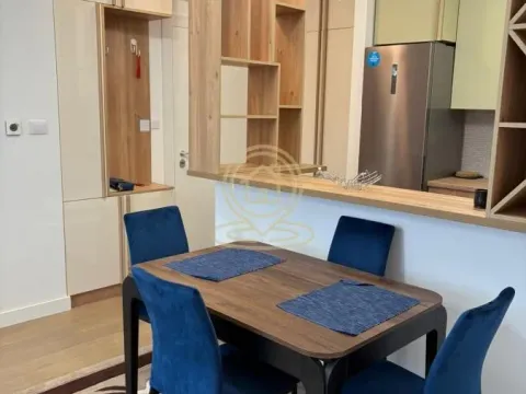 Stan in Zvezdara Sve Podlokacije