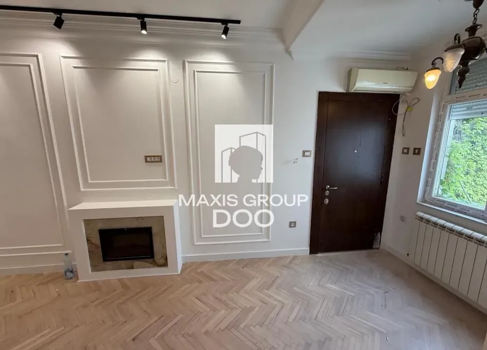 Izdavanje, četvorosoban stan, 85m², Vračar Centar, Vračar Sve Podlokacije