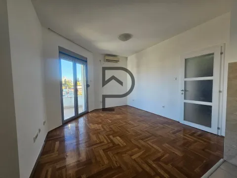 Izdavanje, stan, 45m², Zabjelo, Podgorica - image 8