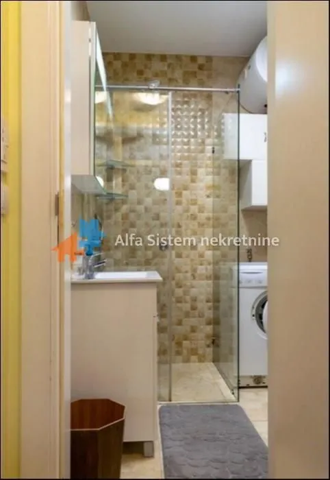 Rent, two bedroom apartment, 52m², Savski Venac, Beograd