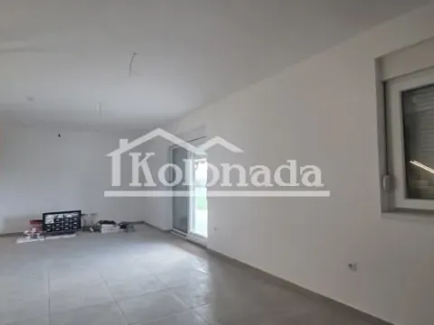 Prodaja, kuća, 245m², Babe, Sopot - image 5