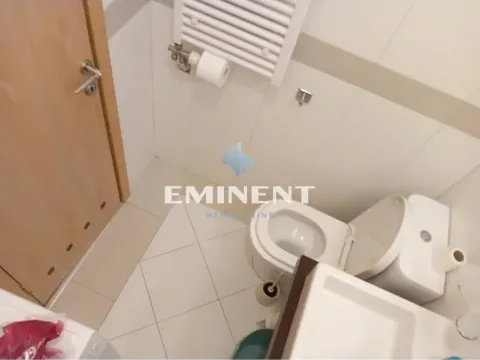 Izdavanje, trosoban stan, 98m², Savski Venac, Beograd - image 19