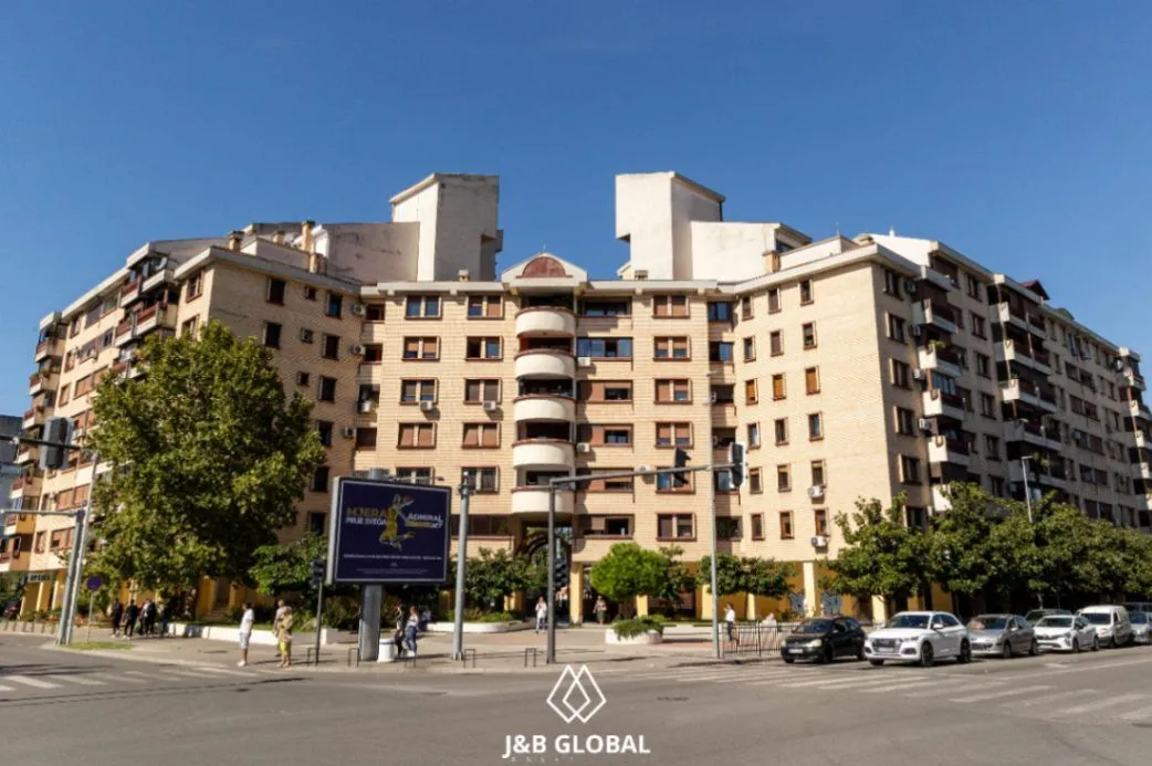 Prodaja, trosoban stan, 120m², Blok 7, Podgorica
