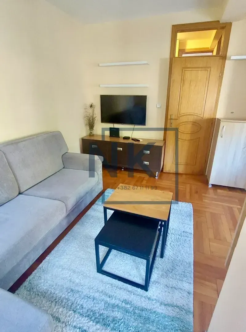 Izdavanje, jednosoban stan, 38m², Gorica C, Podgorica