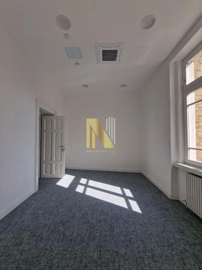 Rent, office space, 430m², Centar, Novi Sad