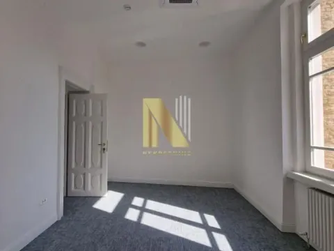 Izdavanje, poslovni prostor, 430m², Centar, Novi Sad - image 3
