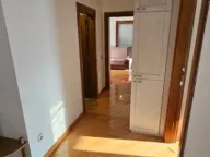 Izdavanje, dvosoban stan, 64m², Stari Aerodrom, Podgorica - image 6