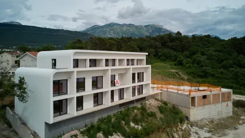 Prodaja, dvosoban stan, 78m², Tivat, Crna Gora - image 13