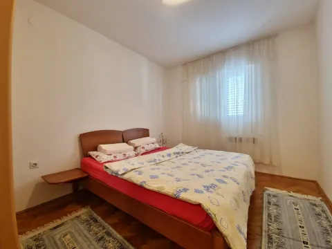 Rent, two bedroom apartment, 58m², Budva, Crna Gora - image 7