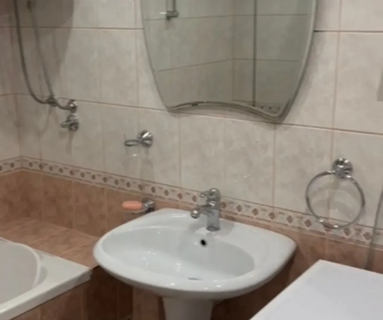 Rent, three bedroom apartment, 106m², Preko Morače, Podgorica