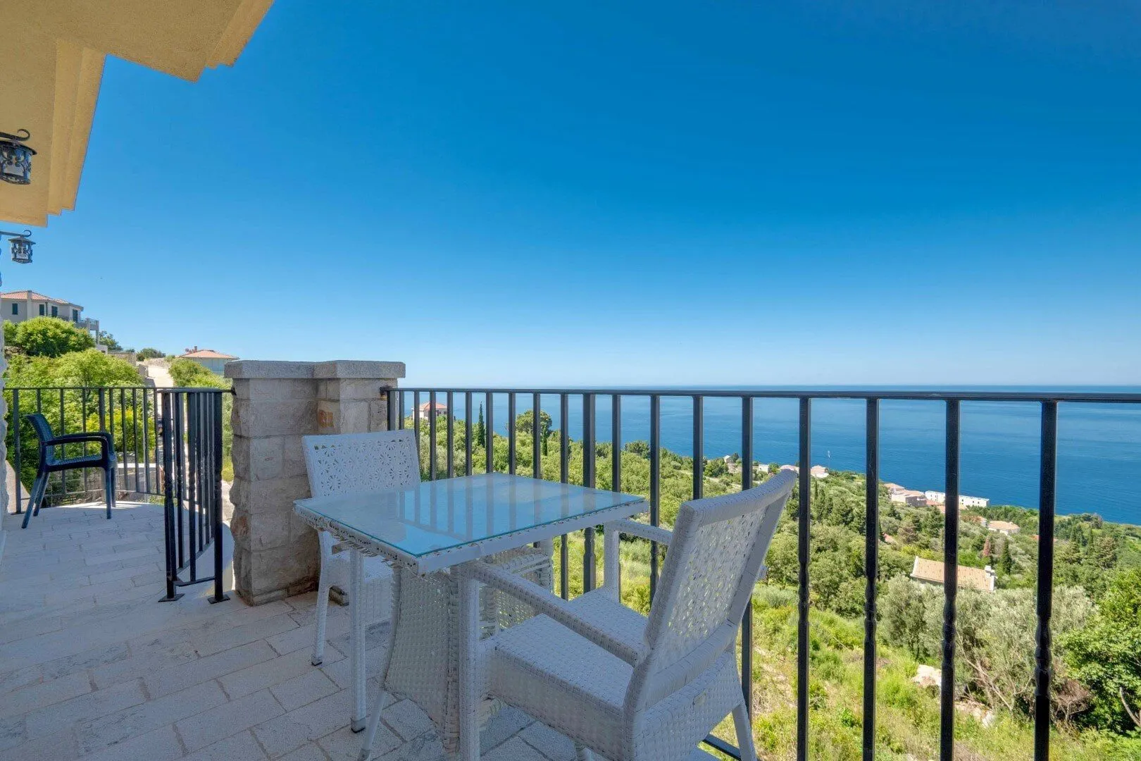 Sale, house, 317m², Reževići, Budva