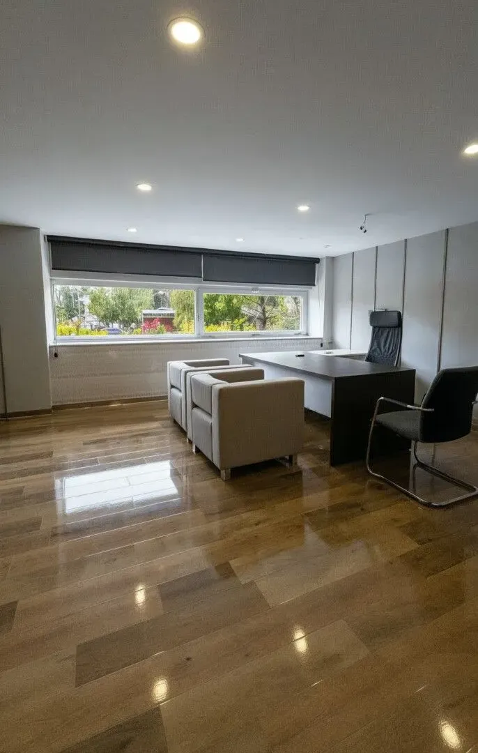 Izdavanje, poslovni prostor, 89m², Kod Capital Plaze, Podgorica