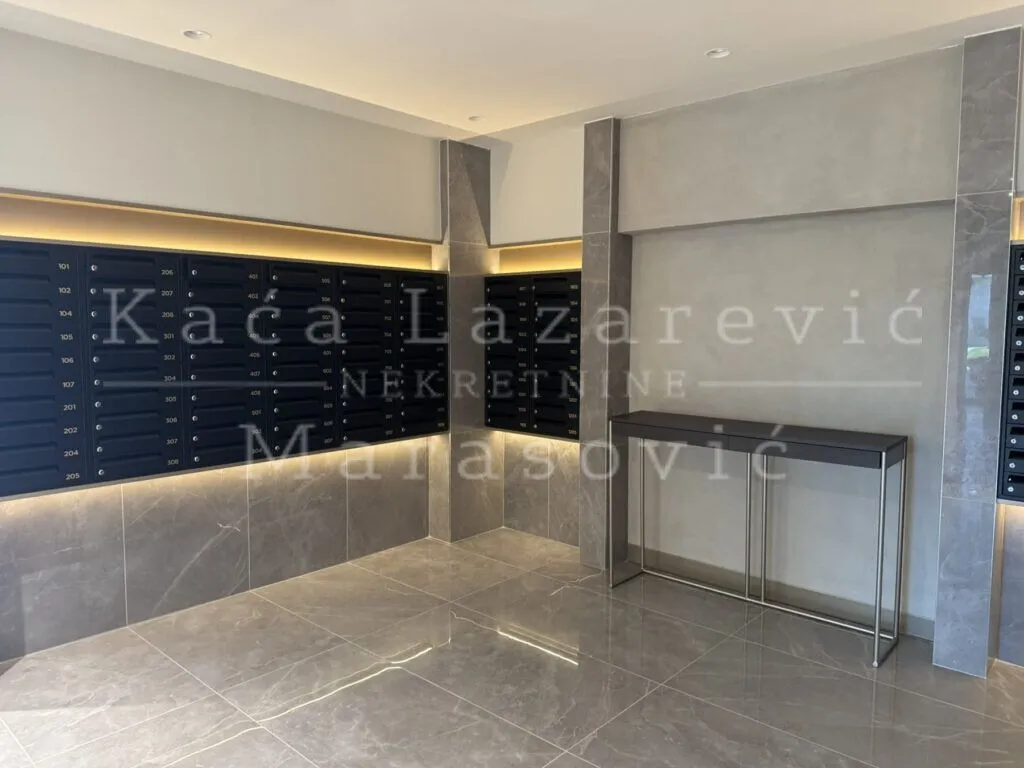 Sale, three bedroom apartment, 107m², Savski Venac, Beograd
