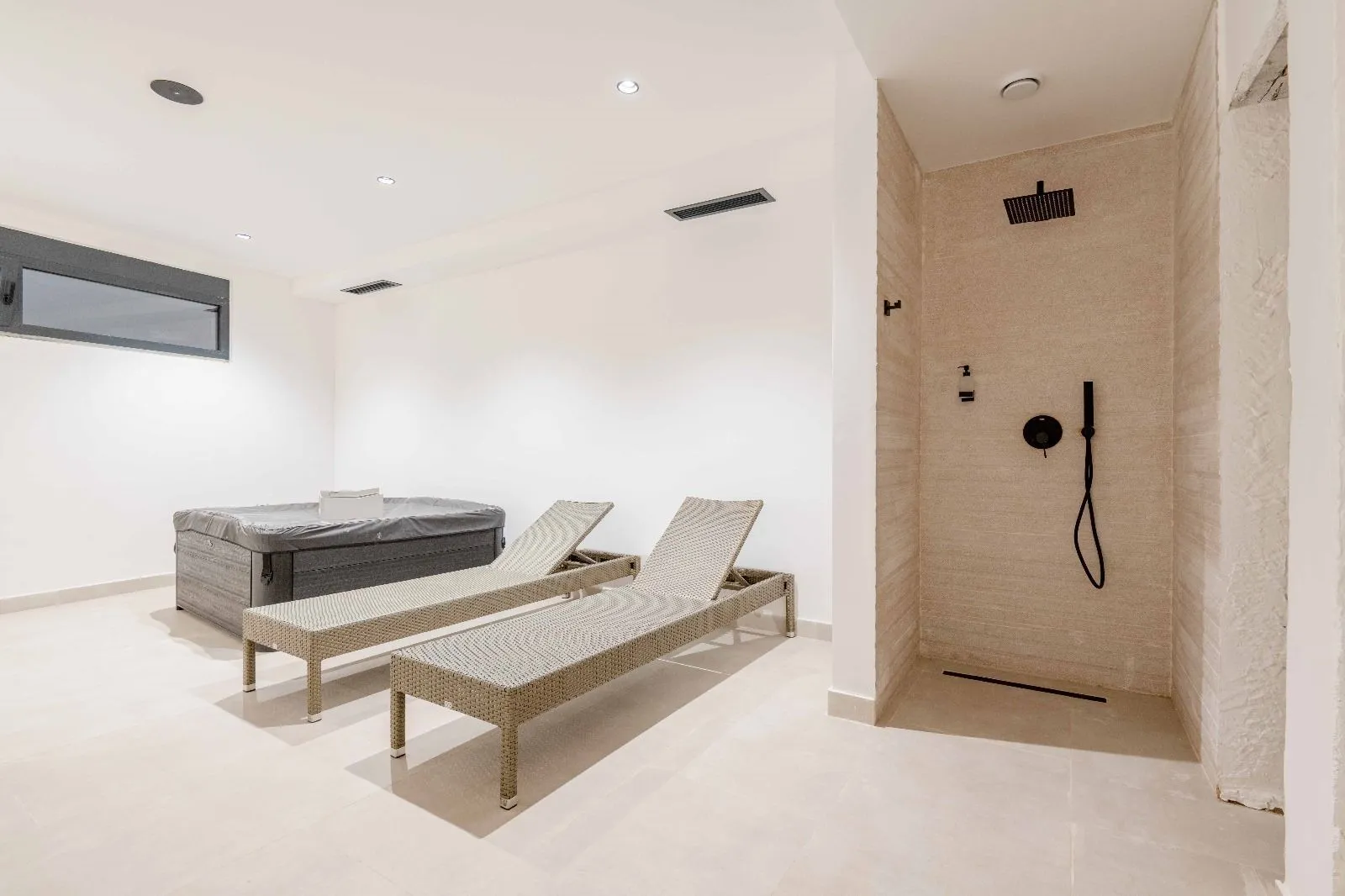Sale, house, 240m², Kamenovo, Budva