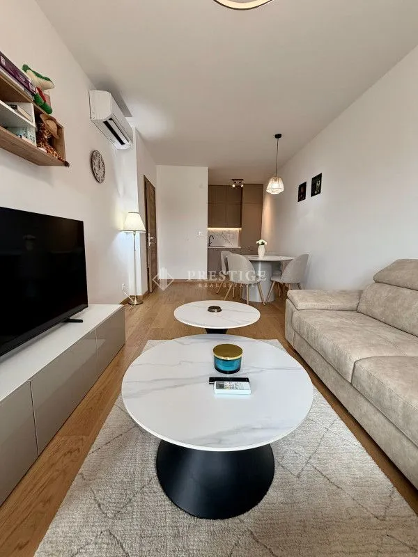 Rent, one bedroom apartment, 46m², City Kvart, Podgorica