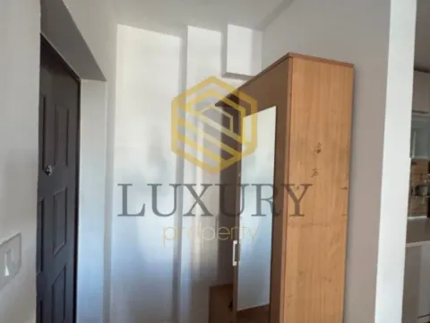 Izdavanje, dvosoban stan, 60m², Central Point, Podgorica - image 2