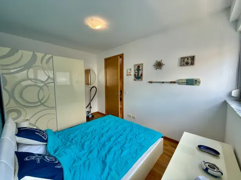 Rent, one bedroom apartment, 54m², Centar, Budva - image 6