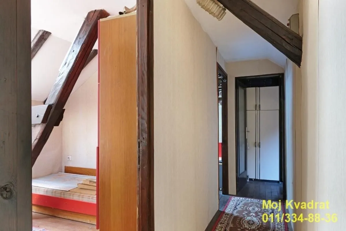 Sale, four bedroom apartment, 98m², Stari Grad, Beograd