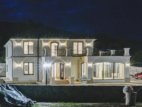 Prodaja, kuća, 350m², Podgorica, Crna Gora - image 10