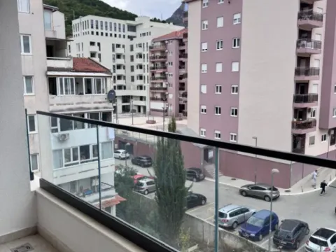 Prodaja, jednosoban stan, 35m², Rozino, Budva