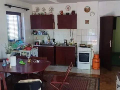 Rent, house, 200m², Kaludjerica, Grocka - image 20