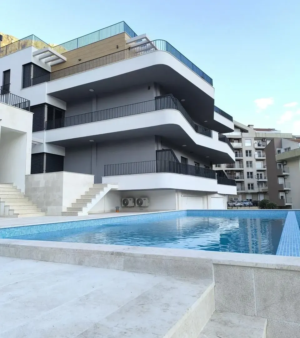 Sale, two bedroom apartment, 51m², Dobrota, Kotor