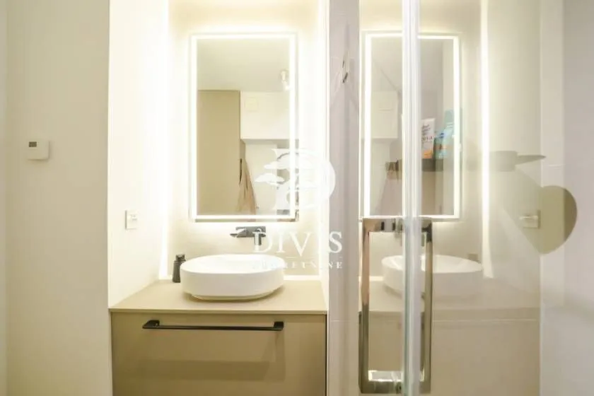 Prodaja, dvosoban stan, 60m², Crveni Krst, Beograd