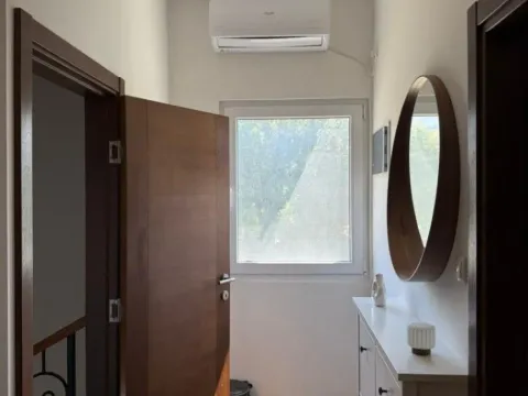 Izdavanje, jednosoban stan, 50m², Tivat, Crna Gora - image 8