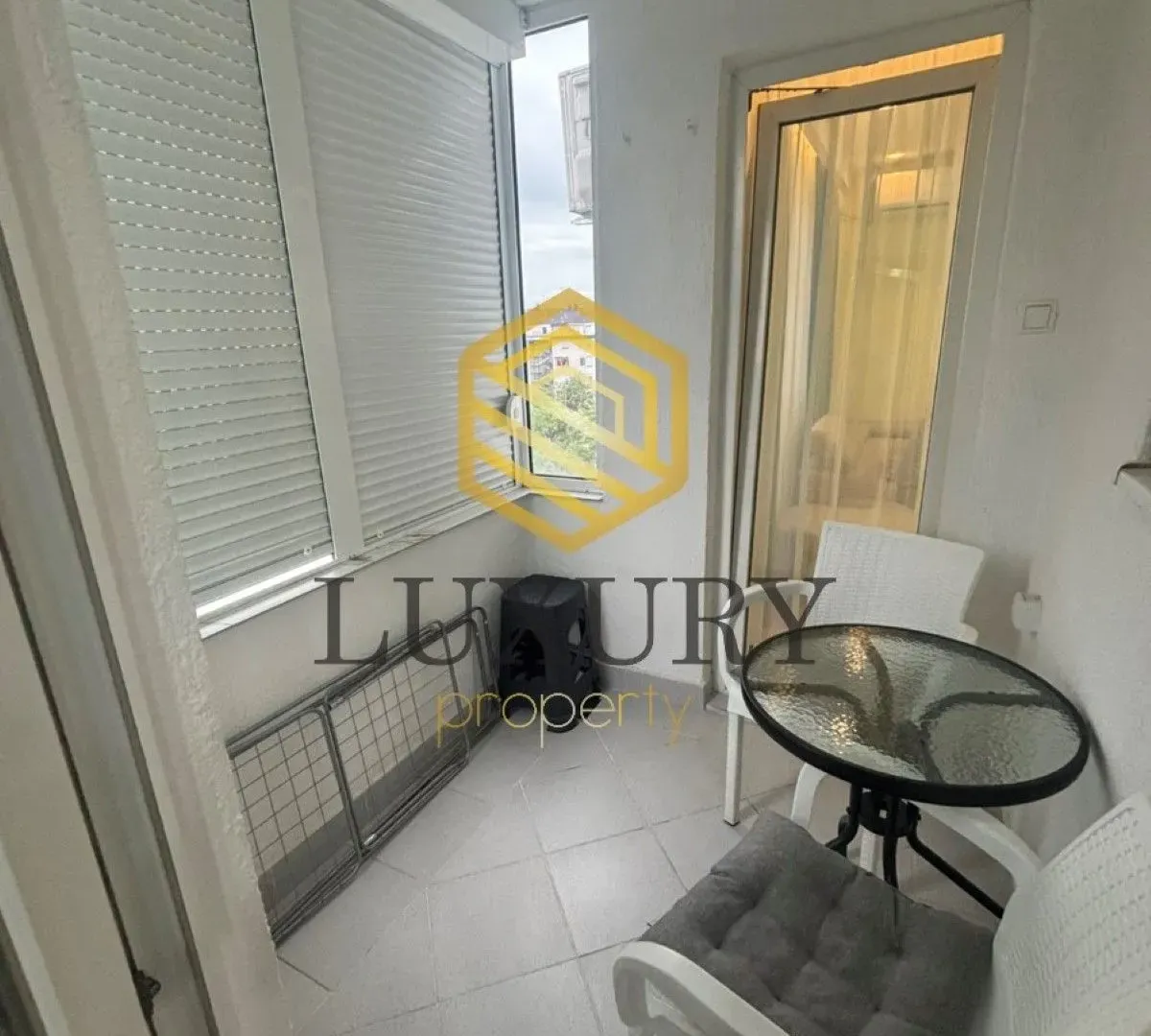 Rent, one bedroom apartment, 46m², Stari Aerodrom, Podgorica