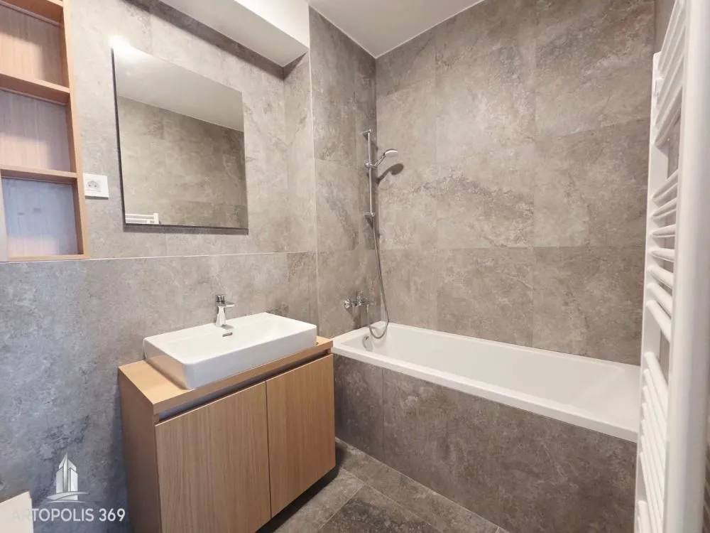 Sale, four bedroom apartment, 83m², Novi Beograd Sve Podlokacije, Beograd