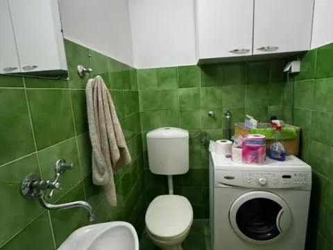 Izdavanje, trosoban stan, 78m², Mirijevo Sve Podlokacije, Beograd - image 11