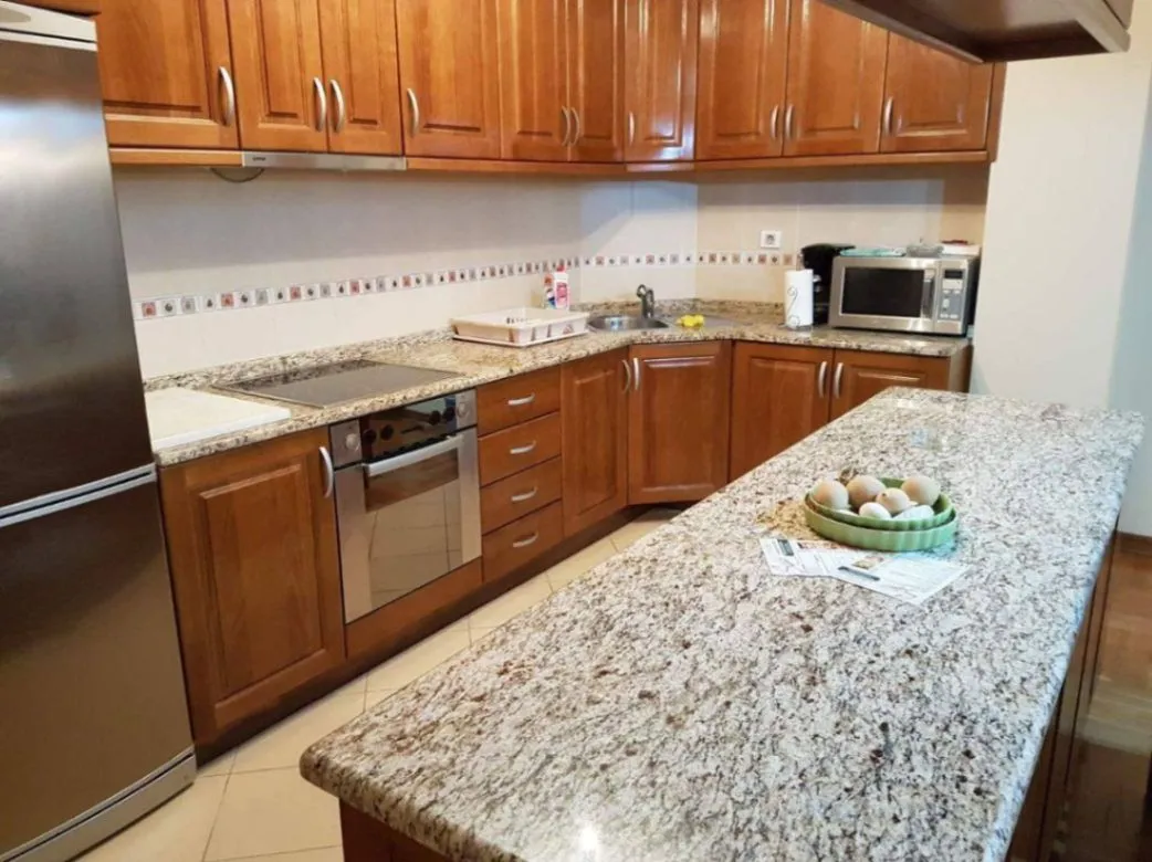 Rent, three bedroom apartment, 90m², Velji Vinogradi, Budva