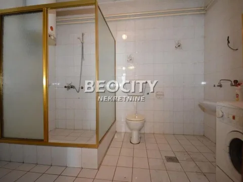 Prodaja, kuća, 600m², Kaluđerica, Beograd - image 12