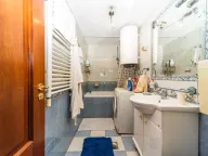 Izdavanje, trosoban stan, 90m², Centar, Podgorica - image 7