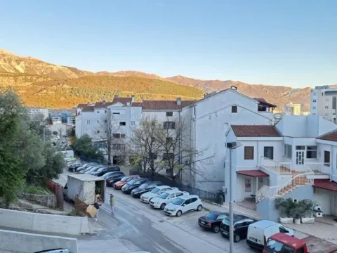 Rent, studio apartment, 30m², Budva, Crna Gora - image 8