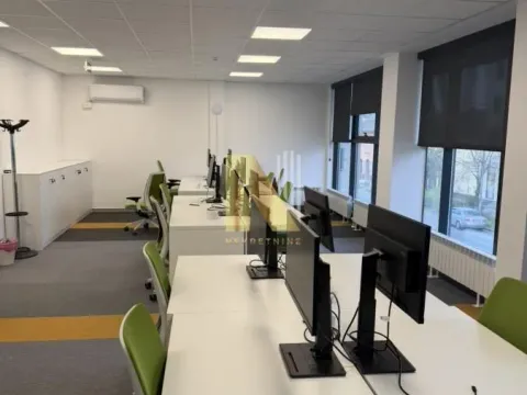 Rent, office space, 204m², Centar, Novi Sad - image 12