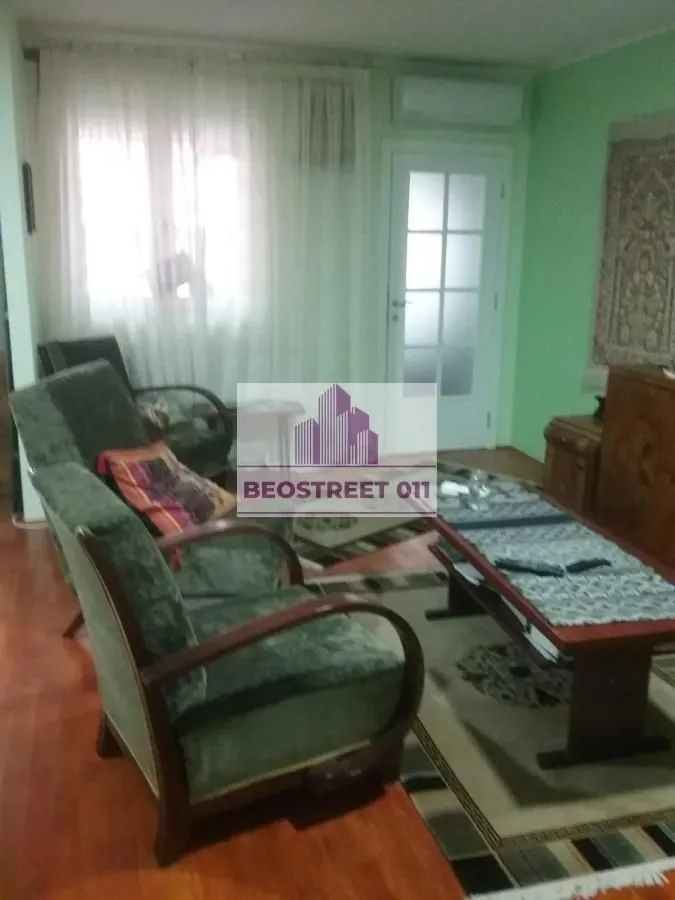 Prodaja, dvosoban stan, 73m², Senjak, Beograd