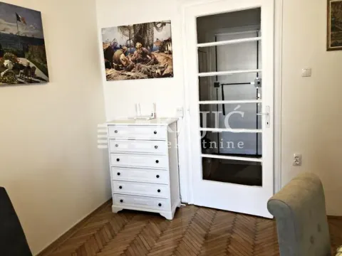 Rent, two bedroom apartment, 50m², Stari Grad, Beograd - image 4