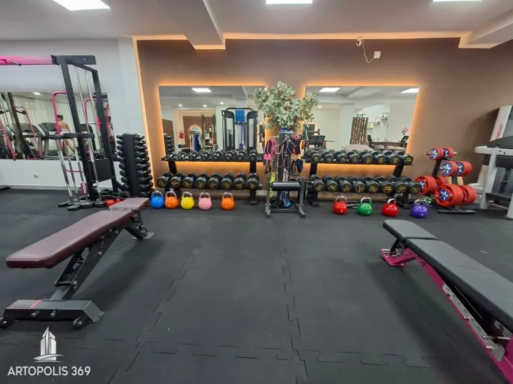 Rent, office space, 140m², Cvetkova Pijaca, Zvezdara Sve Podlokacije