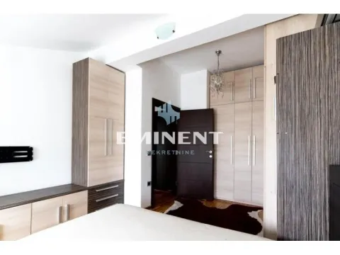 Izdavanje, trosoban stan, 67m², Južni Bulevar, Vračar Sve Podlokacije - image 8