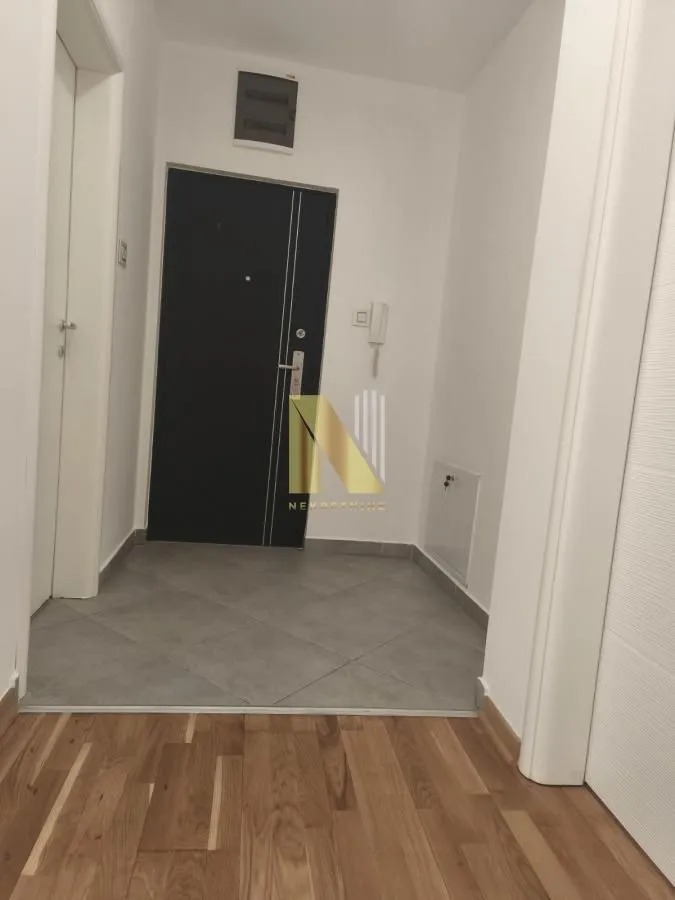 Prodaja, dvosoban stan, 40m², Detelinara, Novi Sad Sve Podlokacije
