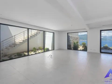 Sale, house, 328m², Krašići, Tivat - image 6