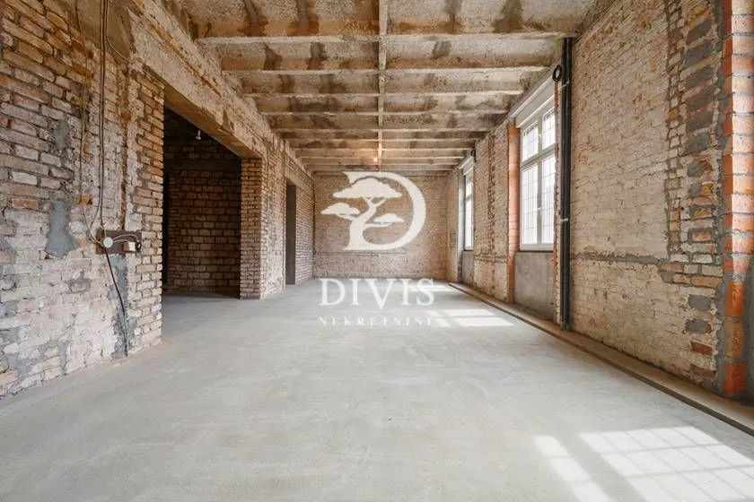 Sale, apartment, 642m², Vračar Sve Podlokacije, Beograd
