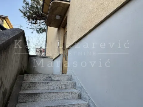 Izdavanje, trosoban stan, 48m², Voždovac Sve Podlokacije, Beograd - image 12