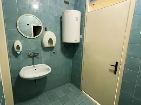 Izdavanje, poslovni prostor, 171m², Bar, Crna Gora - image 10