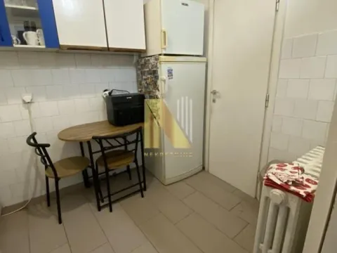 Izdavanje, trosoban stan, 54m², Grbavica, Novi Sad Sve Podlokacije - image 8