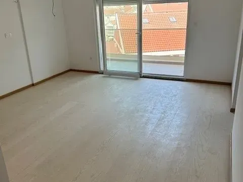 Prodaja, trosoban stan, 79m², Budva, Crna Gora - image 8