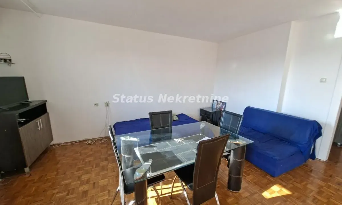 Izdavanje, dvosoban stan, 49m², Grbavica, Novi Sad Sve Podlokacije